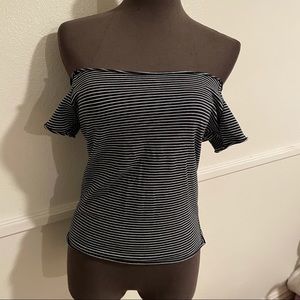 Brandy Melville off the shoulder top